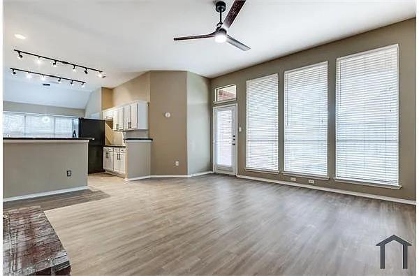 Building Photo - 11304 Amber Valley Dr