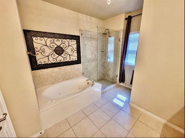 Building Photo - 1404 Arapaho Dr