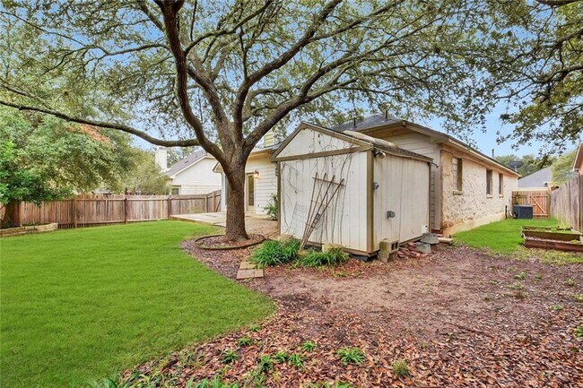 Building Photo - 10318 Broomflower Dr