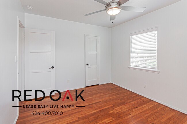 Building Photo - 6116 Overhill Dr