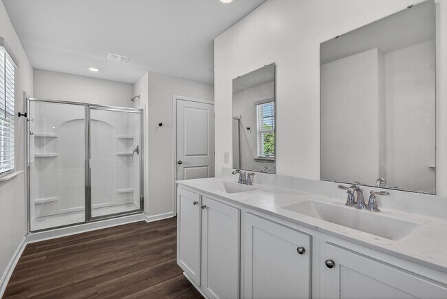 Building Photo - Coastal Living in The Preserve at Tidewater