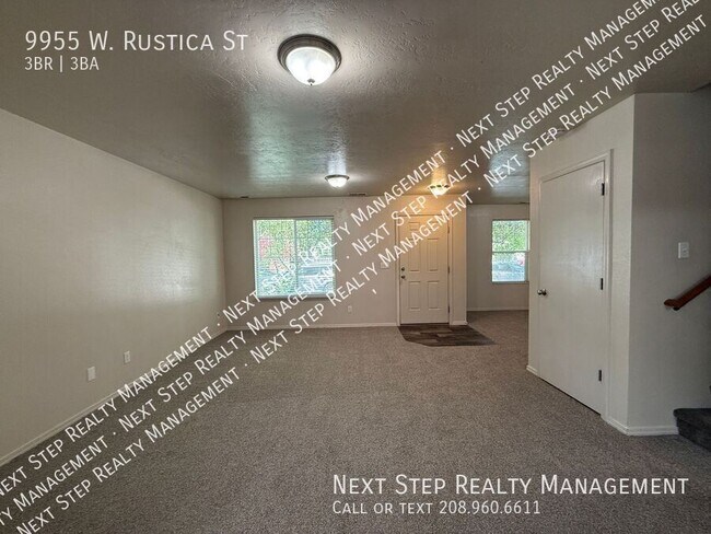 Building Photo - 9955 W Rustica St