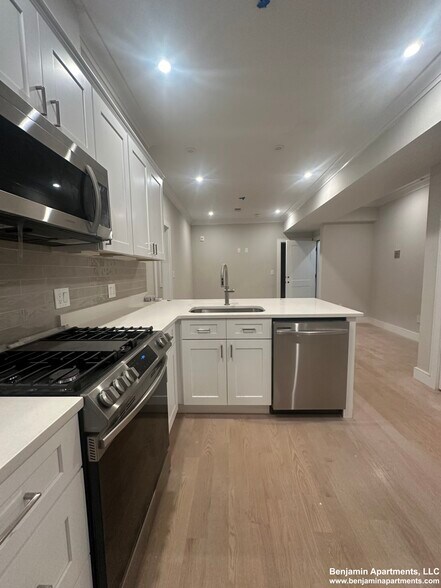 Building Photo - 161 Allston St