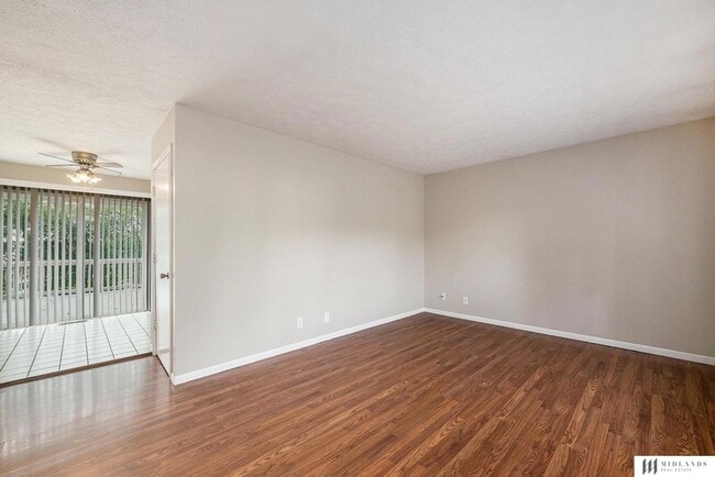 Building Photo - 4701 Schroeder Dr