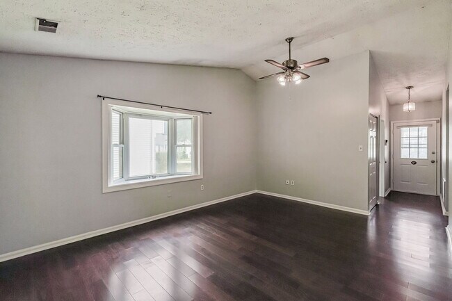 Building Photo - 2317 Valery Ct