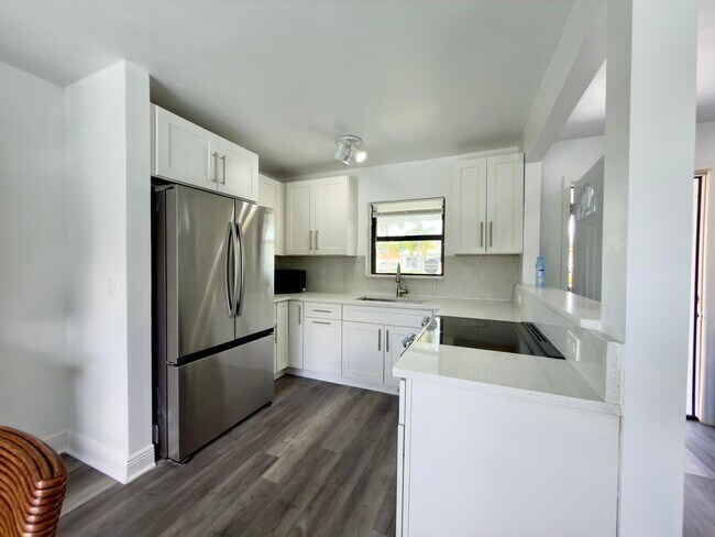 Building Photo - 210 Ocean Pkwy