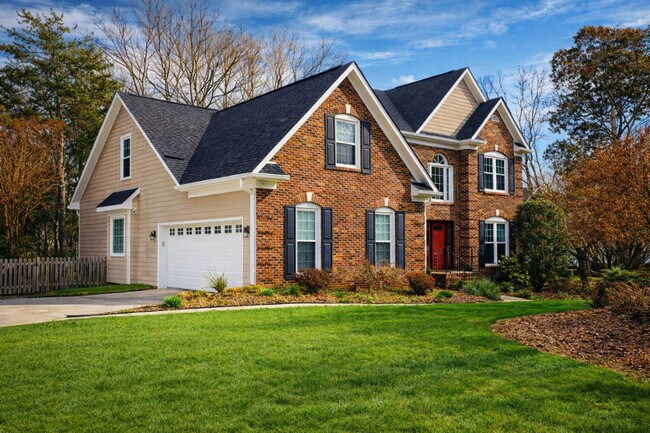 Building Photo - 10315 Rougemont Ln