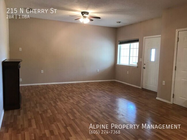 Building Photo - 2 Bedroom Townhome for rent in Lennox, SD!!