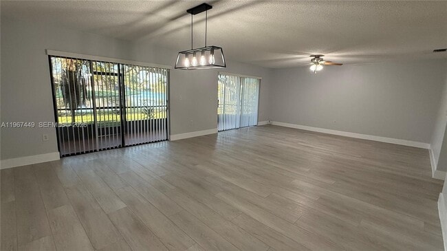 Building Photo - 223 Lakeside Cir