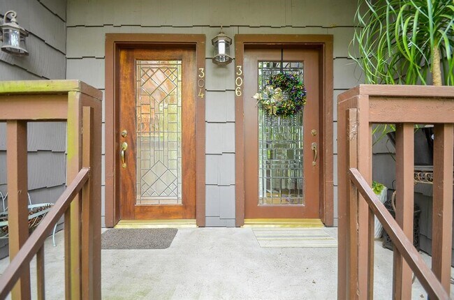 Building Photo - 11711 Memorial Dr