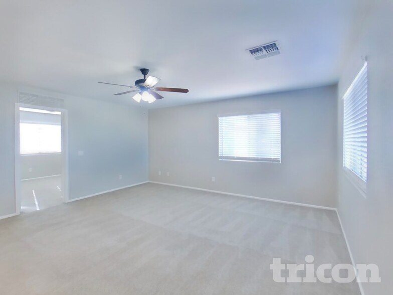 Building Photo - 28888 N Nugget Ct