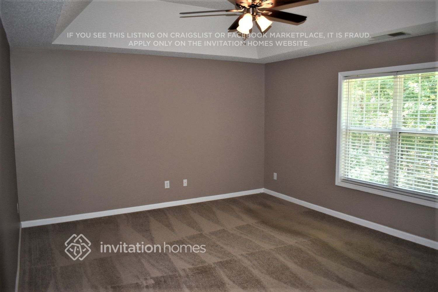 Building Photo - 4028 St George Walk SW