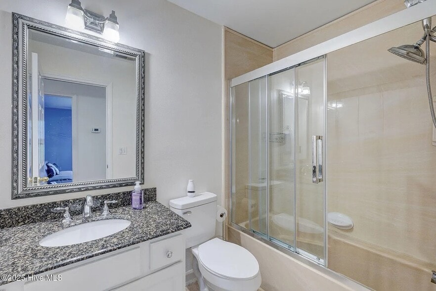 Building Photo - 5029 Woods Edge Rd