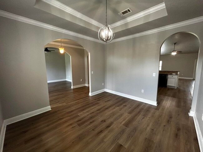 Building Photo - 407 Pendo Pl
