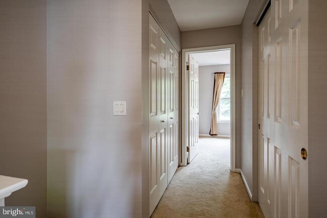 Building Photo - 4205 Fox Pointe Ct