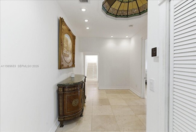 Building Photo - 1249 Biscaya Dr