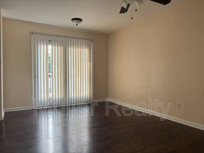 Building Photo - 6436 Tewksbury Dr NW