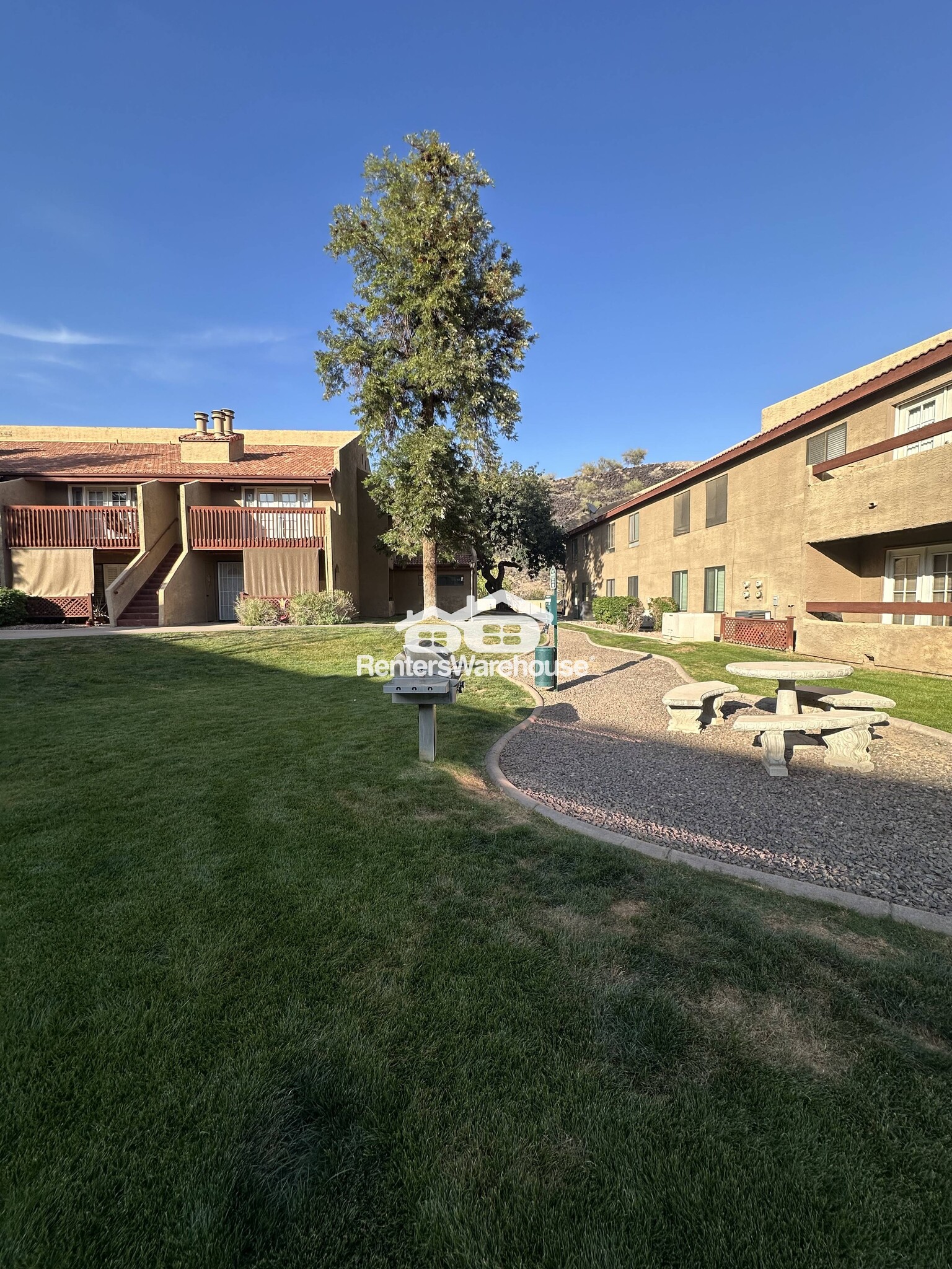 Building Photo - 14203 N 19th Ave