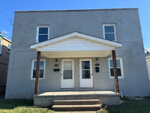 Building Photo - 1312 Moore Ave