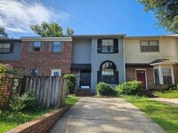Building Photo - 463 E Van Buren St