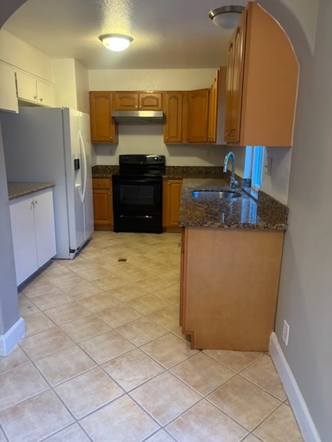 Building Photo - 1395 McQuesten Dr