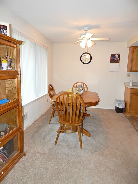 Staged Dining area - 20816 74th Ave W