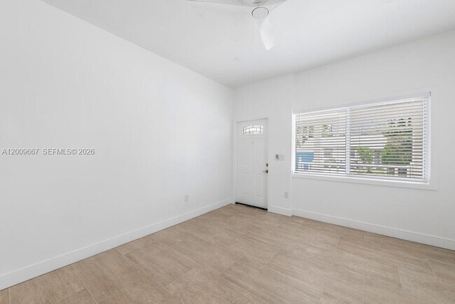 Building Photo - 3759 Florida Ave