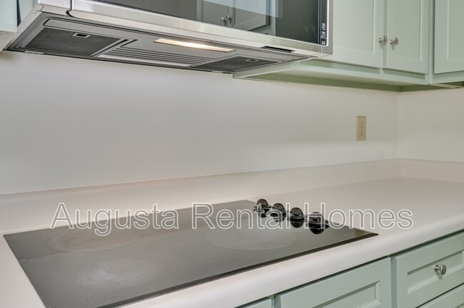 Building Photo - 4401 Pierwood Way