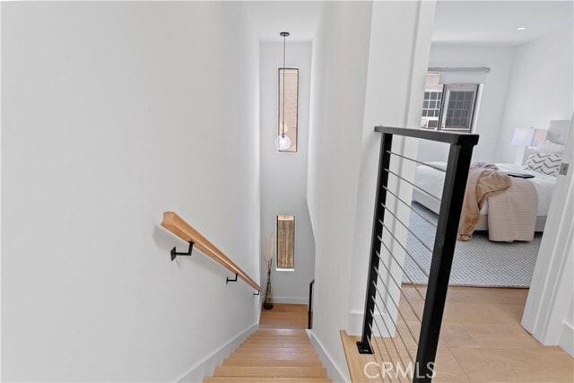 Building Photo - 1409 Havenhurst Dr
