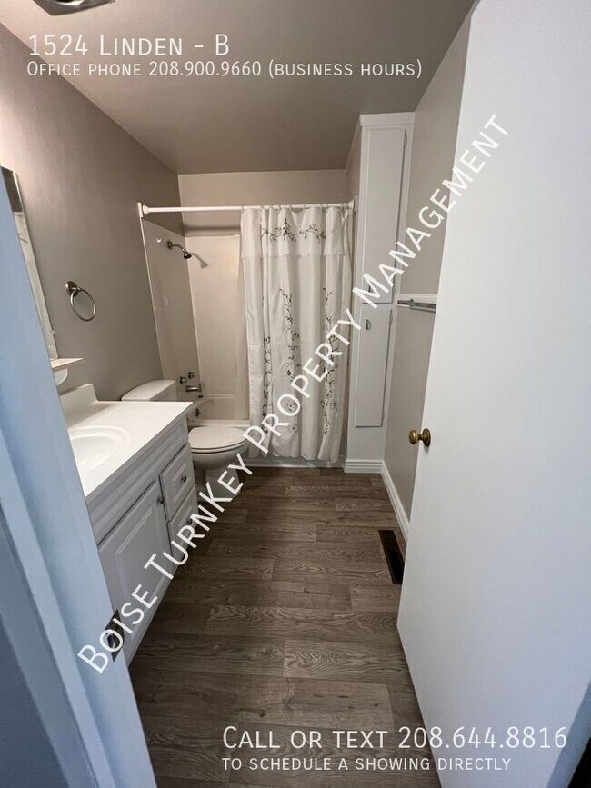 Building Photo - 1524 Linden-B