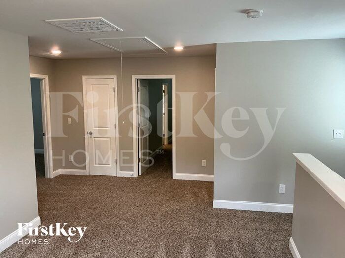 Building Photo - 9520 Blue Knoll Ct