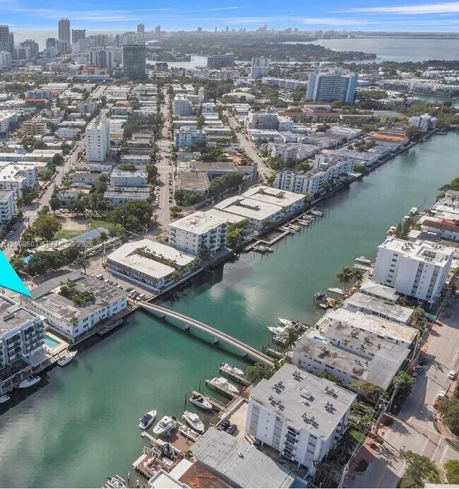 Building Photo - 8080 Tatum Waterway Dr