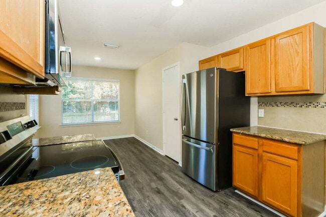 Building Photo - 10714 Estelle Cir