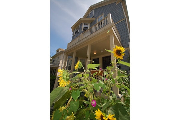 Exterior - 105 11th St