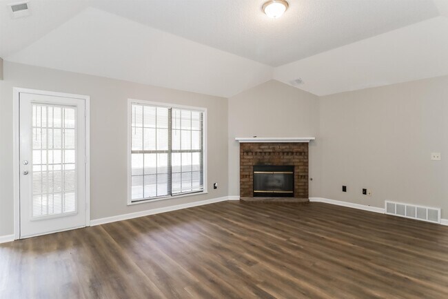 Building Photo - 7589 Shelby Woods Cove