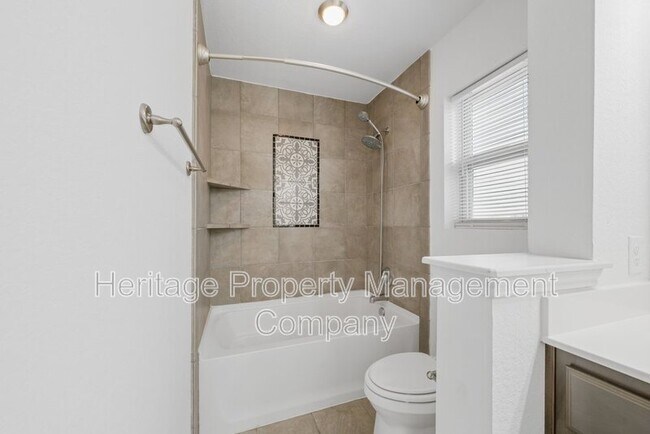 Building Photo - 9683 Shorebird Ln