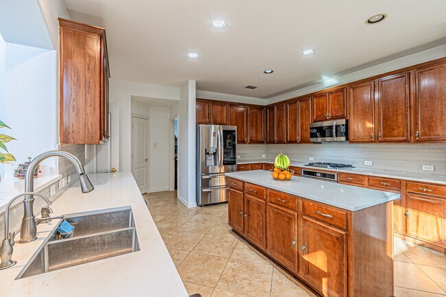Building Photo - 14723 Alstone Dr