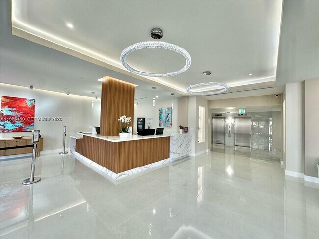 Building Photo - 2401 S Ocean Dr