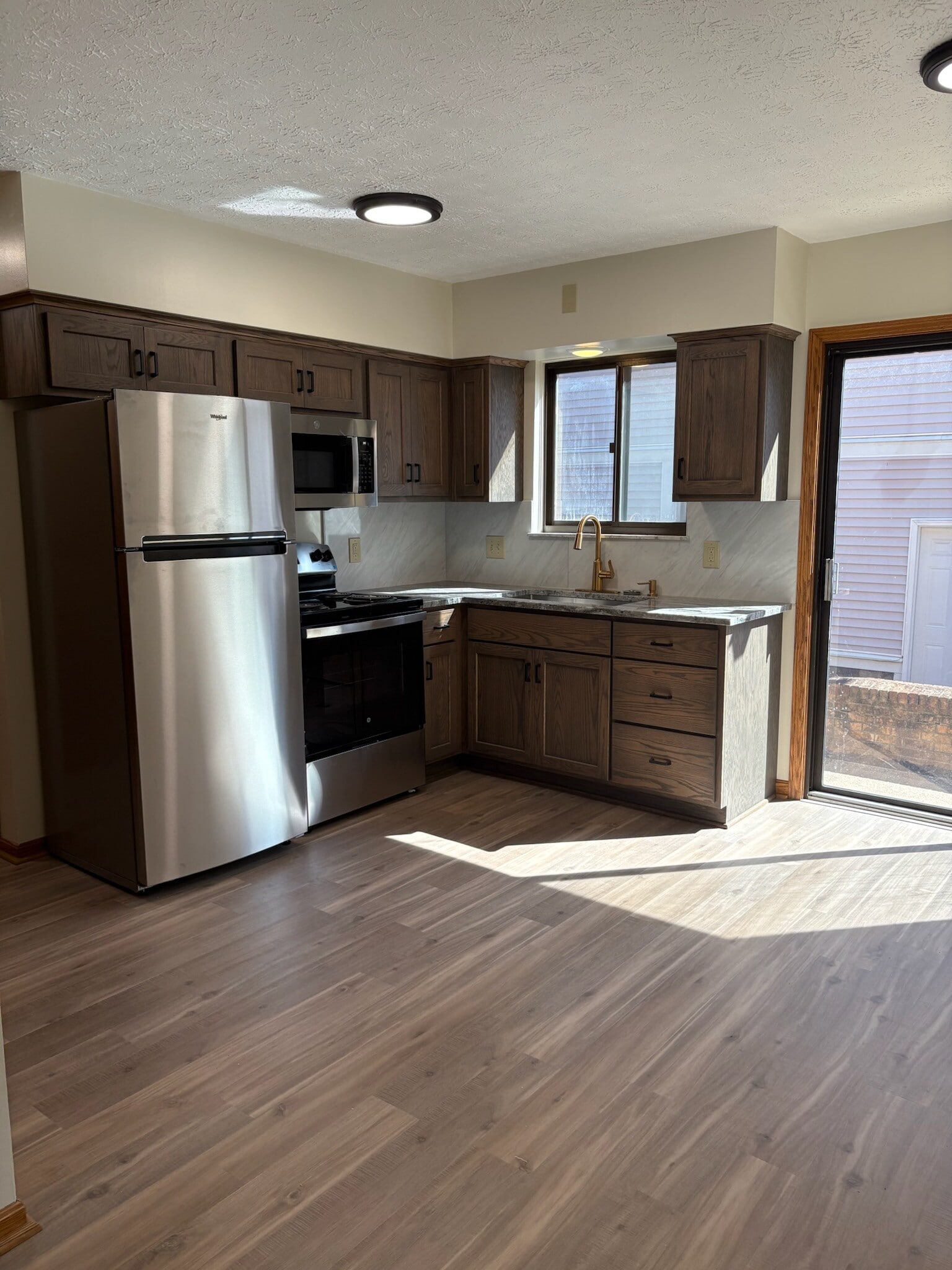 Building Photo - 1812 2nd St