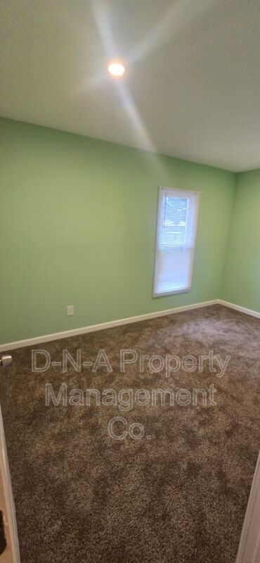 Building Photo - 315 S Courtland St