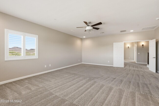 Building Photo - 8910 W Irongate Rd