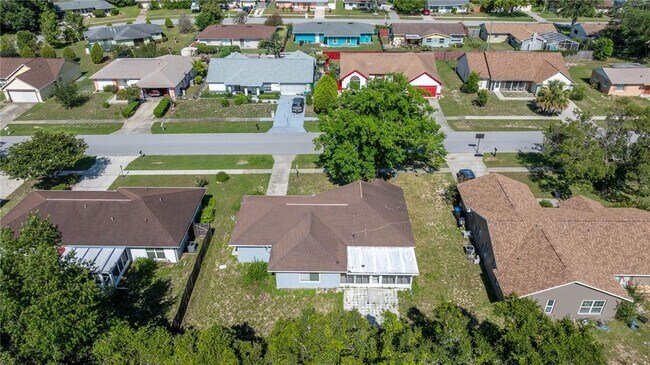 Building Photo - 15121 SW 35th Avenue Rd