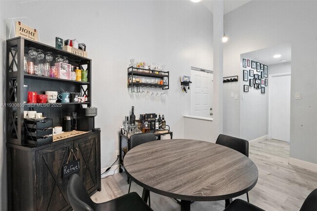 Building Photo - 15770 SW 104th Terrace