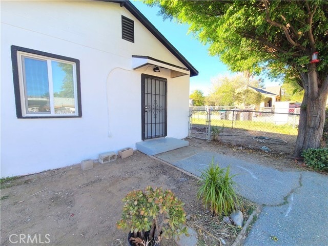 Primary Photo - 908 W Hays St