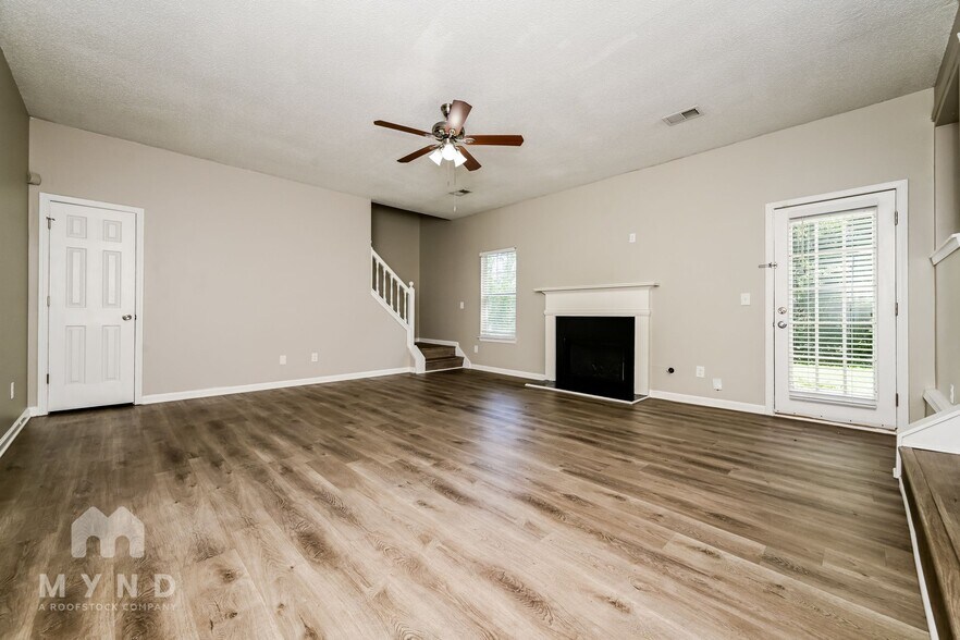 Building Photo - 2238 Waters Run