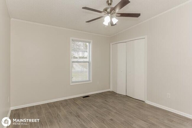 Building Photo - 8222 Strawberry Pt, Charlotte, NC 28215