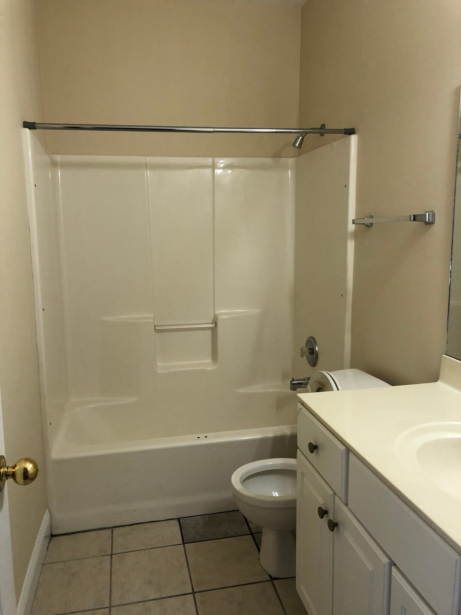 Building Photo - 1507 Fox Run Dr