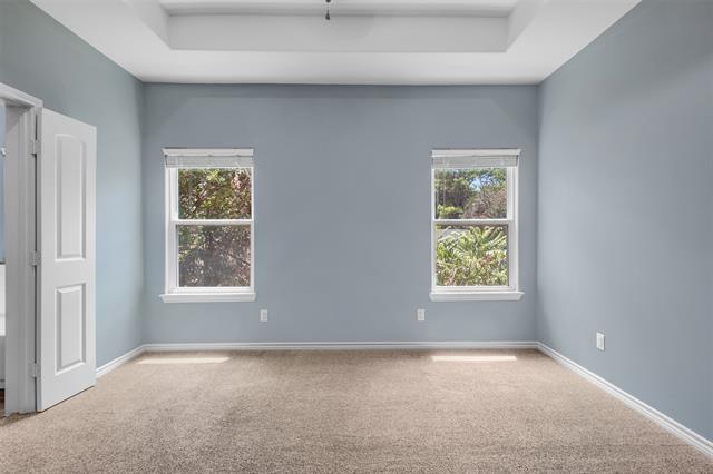 Building Photo - 652 River Garden Dr