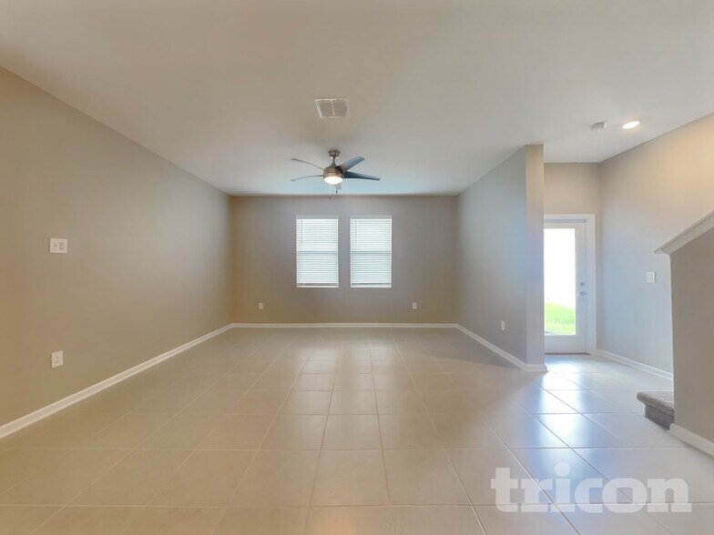 Building Photo - 728 Abita Aly