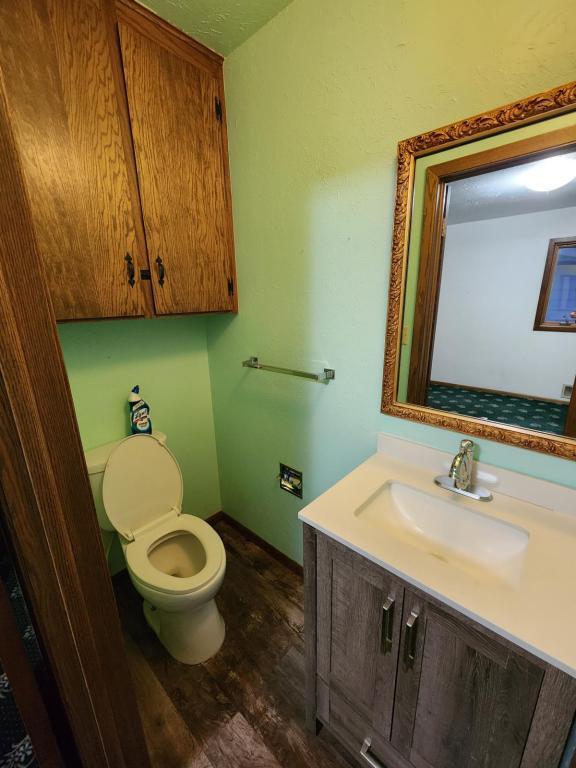 Building Photo - 2318 E Boulevard Ave